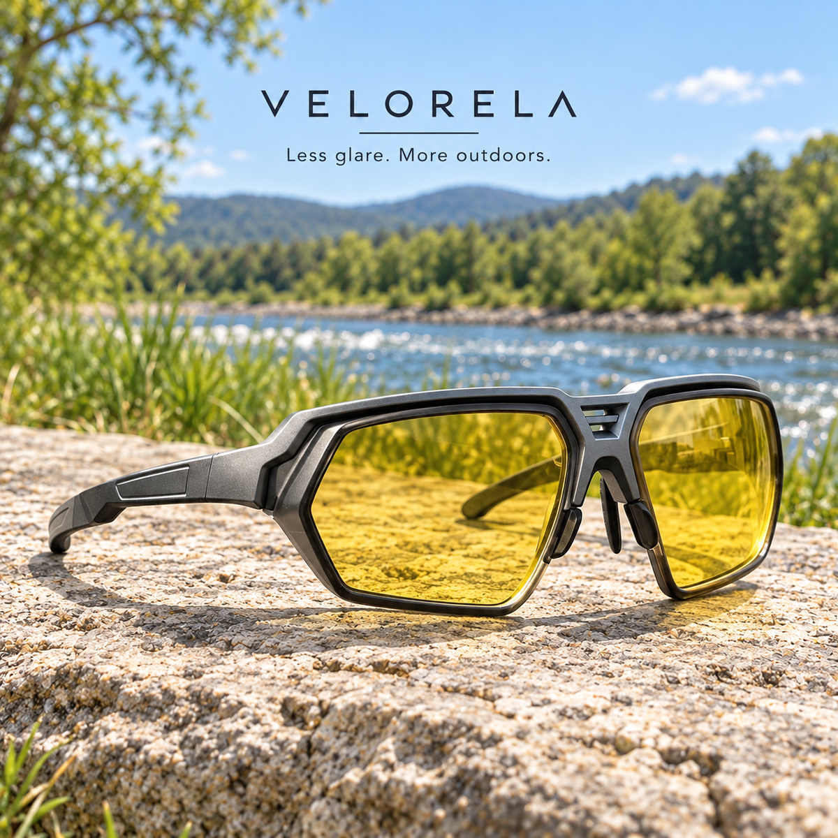 VELORELA Photochromic Yellow lenses in light tint on dry stone